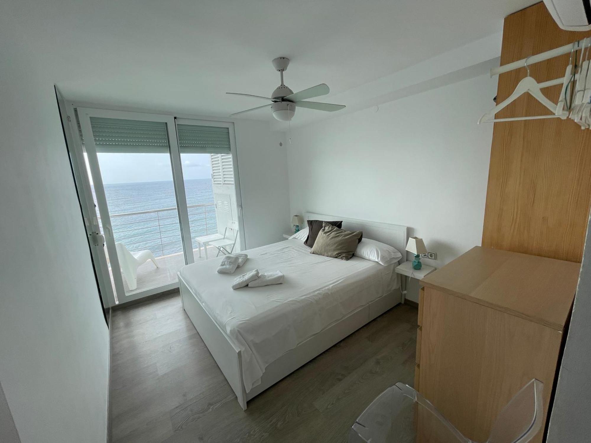 Moraira Sea Front, First Line, Air Conditioning, Heating, First Floor, 2 Habs 4Beds Экстерьер фото